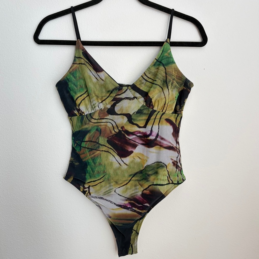 PrettyLittleThing Abstract Mesh Bodysuit Green Marble V-Neck Cami Top Size 6